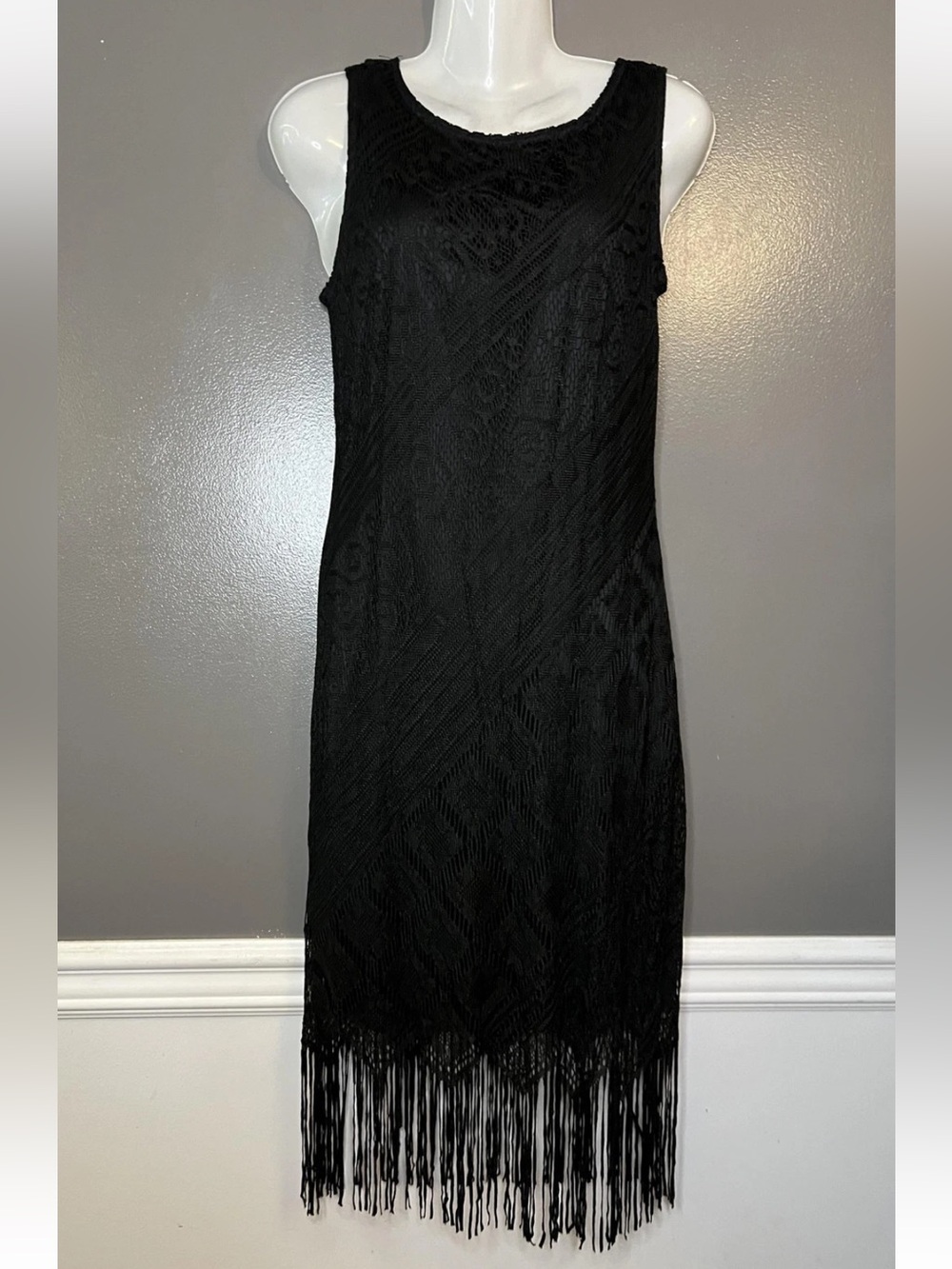 Black Lace Midi Dress with Fringe Hem Vintage Flapper Sleeveless Gatsby 20s 30s